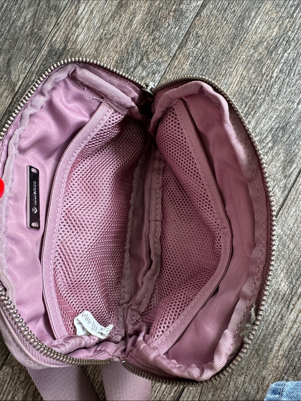 lululemon athletica Dusty Pink Crossbody Belt Bag - Picture 10 of 14